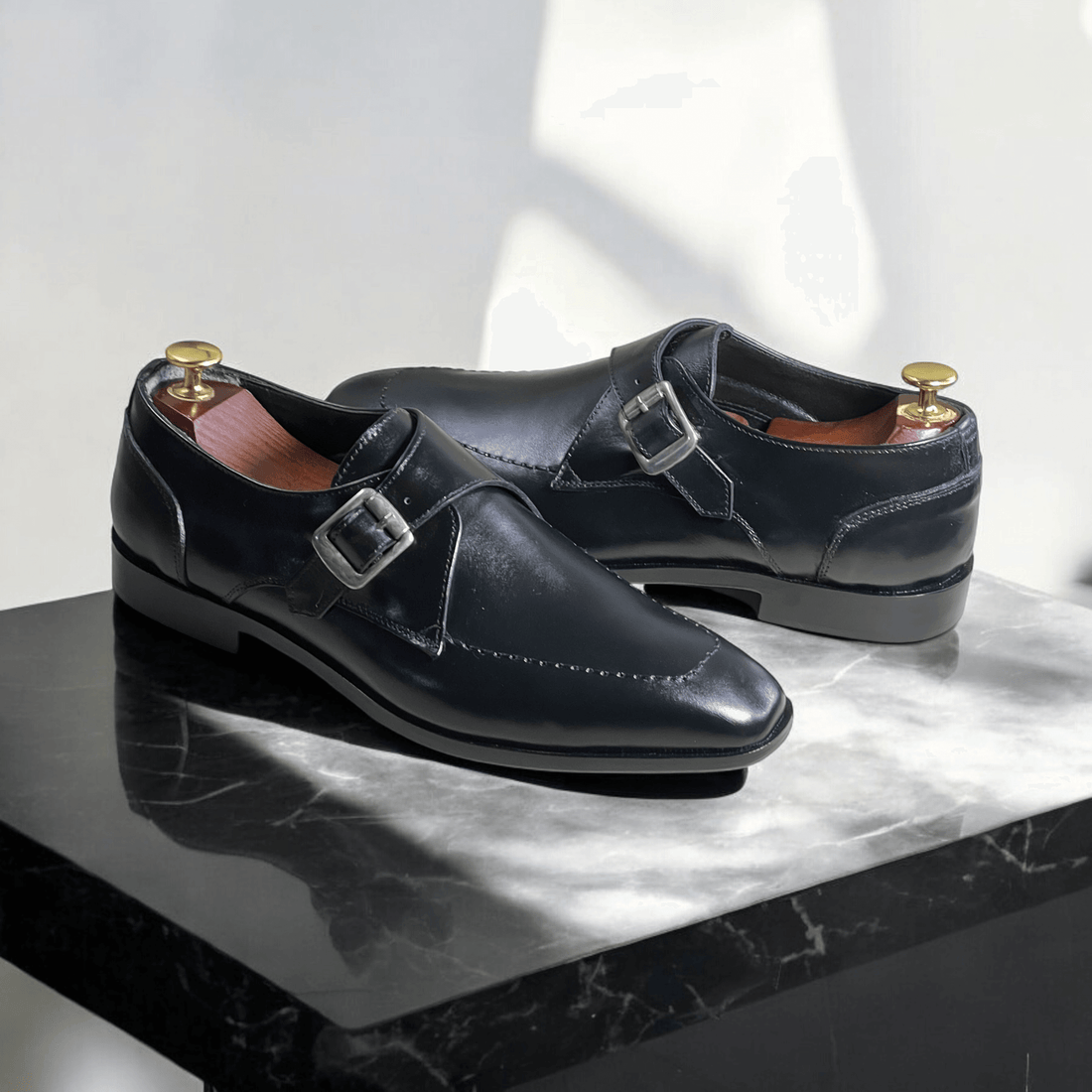 Gavello Monk Strap blk-004