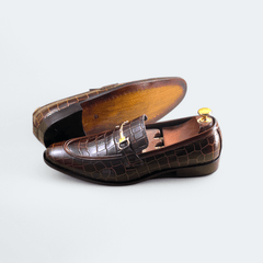 Pecan Brown – BRN006