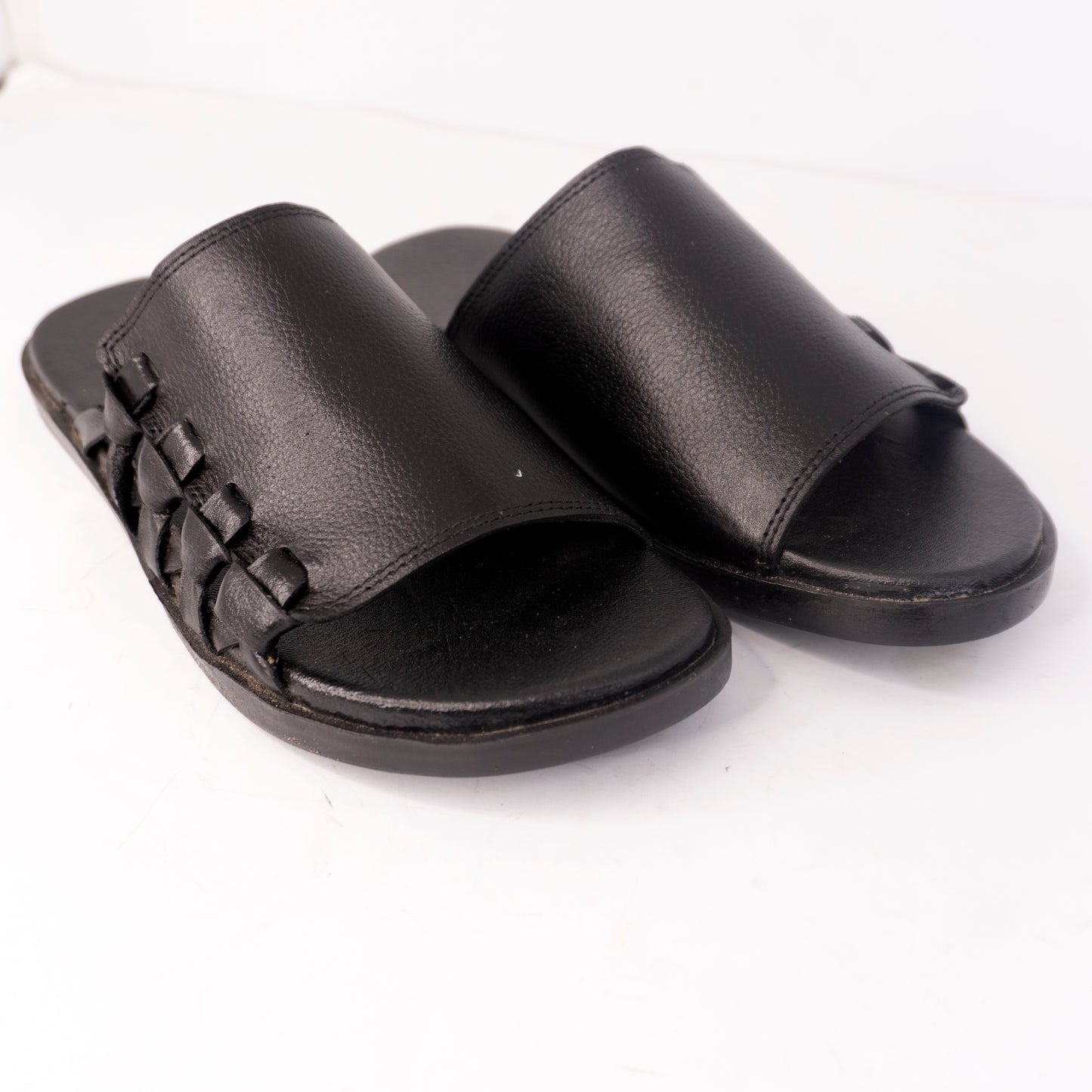 Black Slipper-3005