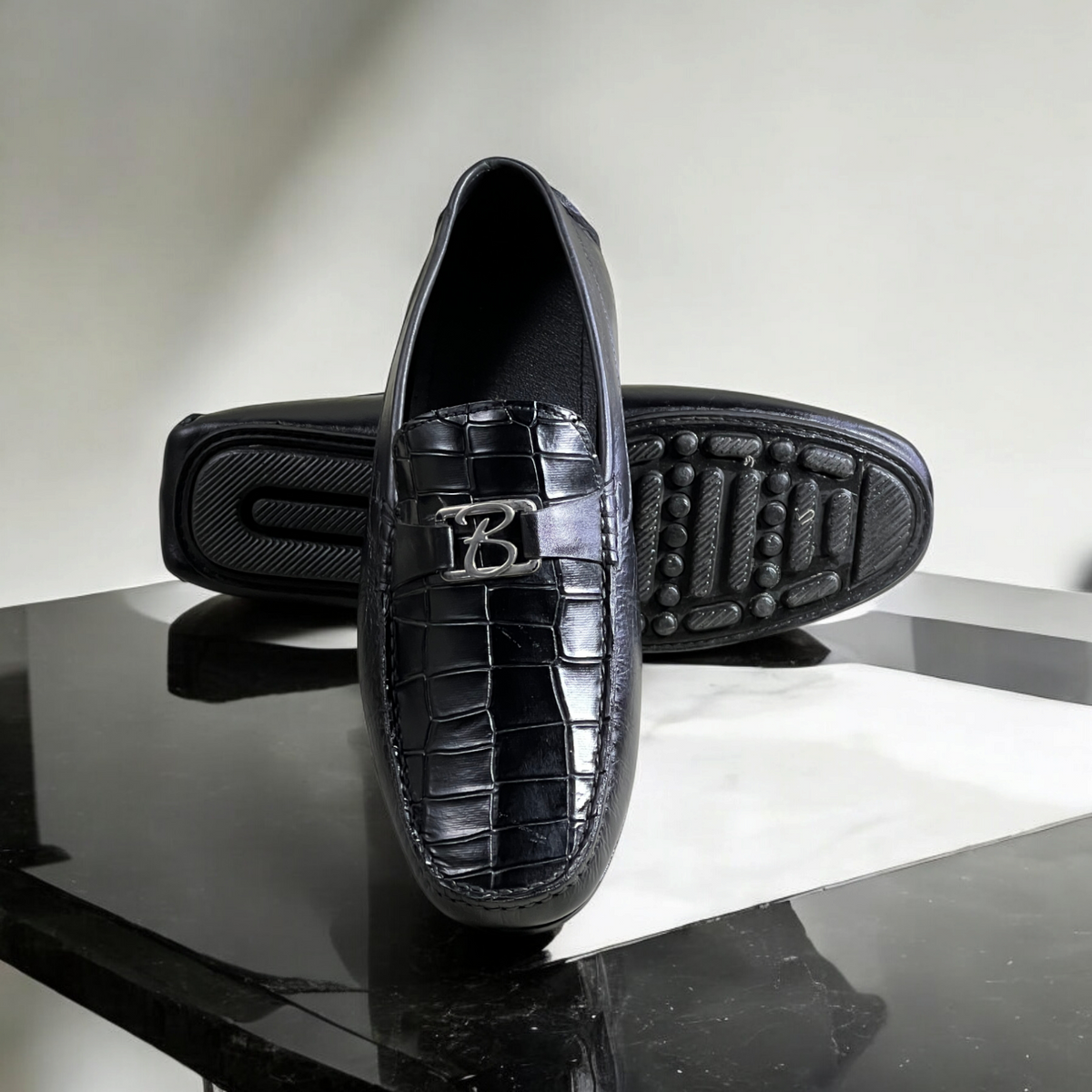 Leather Black-5022