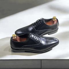Ravishing with laces black-015