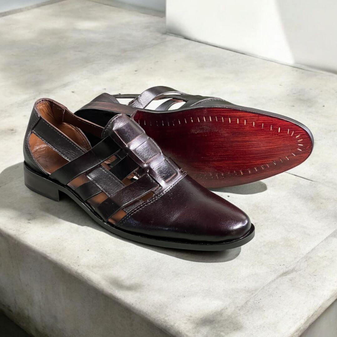 Royal Cut Brown 1002 by Coarix Leather – Italian wax finish, hand-crafted leather sole