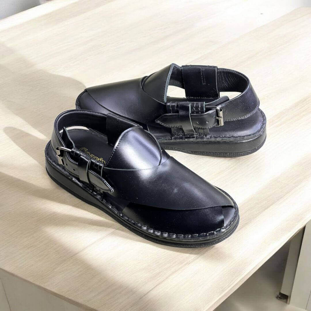 Royal Plan Peshawari BLK-1010 by Coarix Leather – premium cow leather, featuring soft padded leather lining, anti-bacterial interior