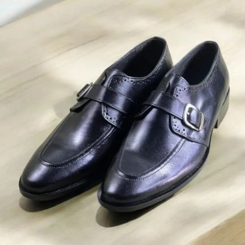 Royal Classic with monk – Blk001